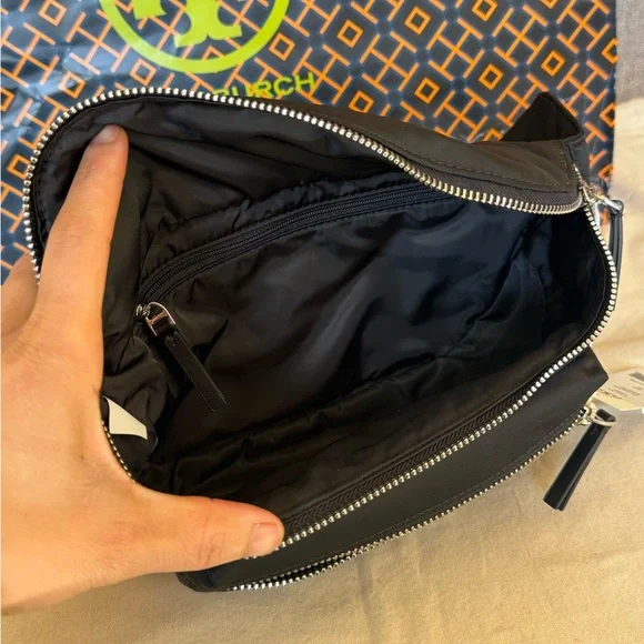 Tory Burch Nylon Belt Bag Fanny Pack 170436 in Black Lightweight NWT - Picture 6 of 12